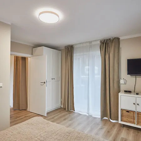 - Bursztyn Świnoujście